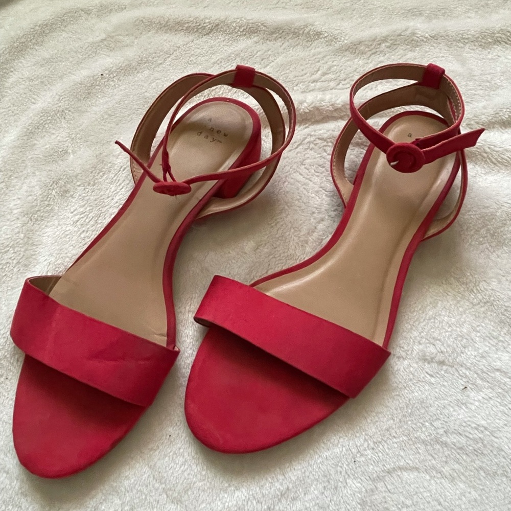 Size 9 Women’s Red Heels